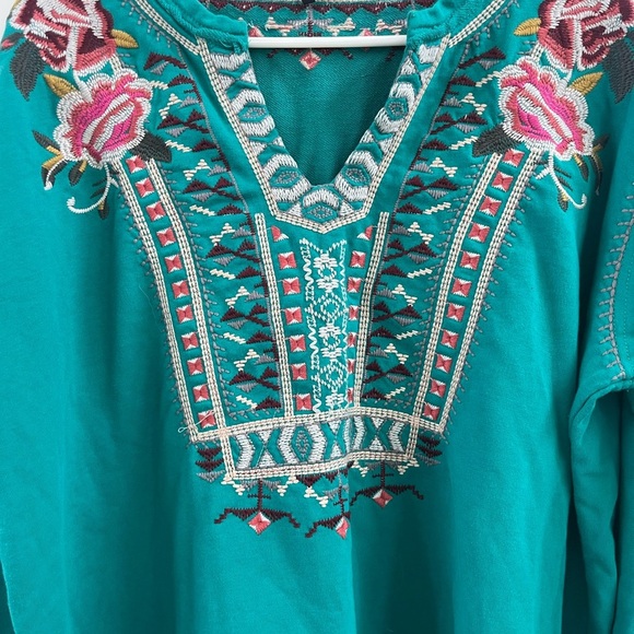 Lucky & Blessed Green Embellished Long Sleeve Blouse - Picture 3 of 4